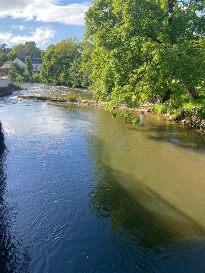 Riverbank Cottage Lake District Double Balcony Egremont  ภายนอก รูปภาพ